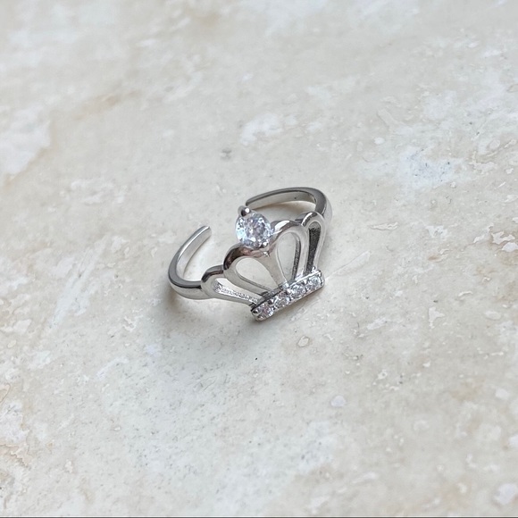 Sterling Silver Crown Toe Ring with CZ - Picture 6 of 8